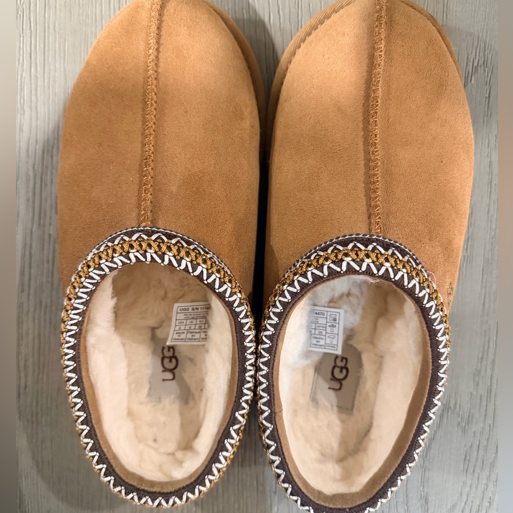 Ugg Slippers